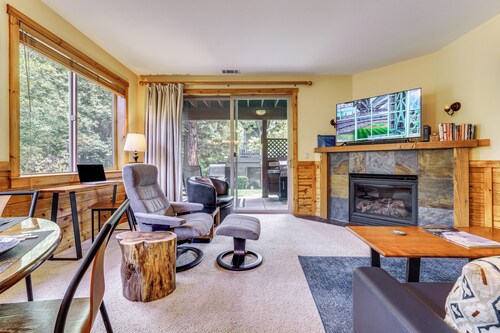 Boulders Truckee Condo Near Donner Lake + Skiing!