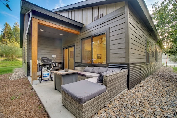 House (3 Bedrooms) | Interior