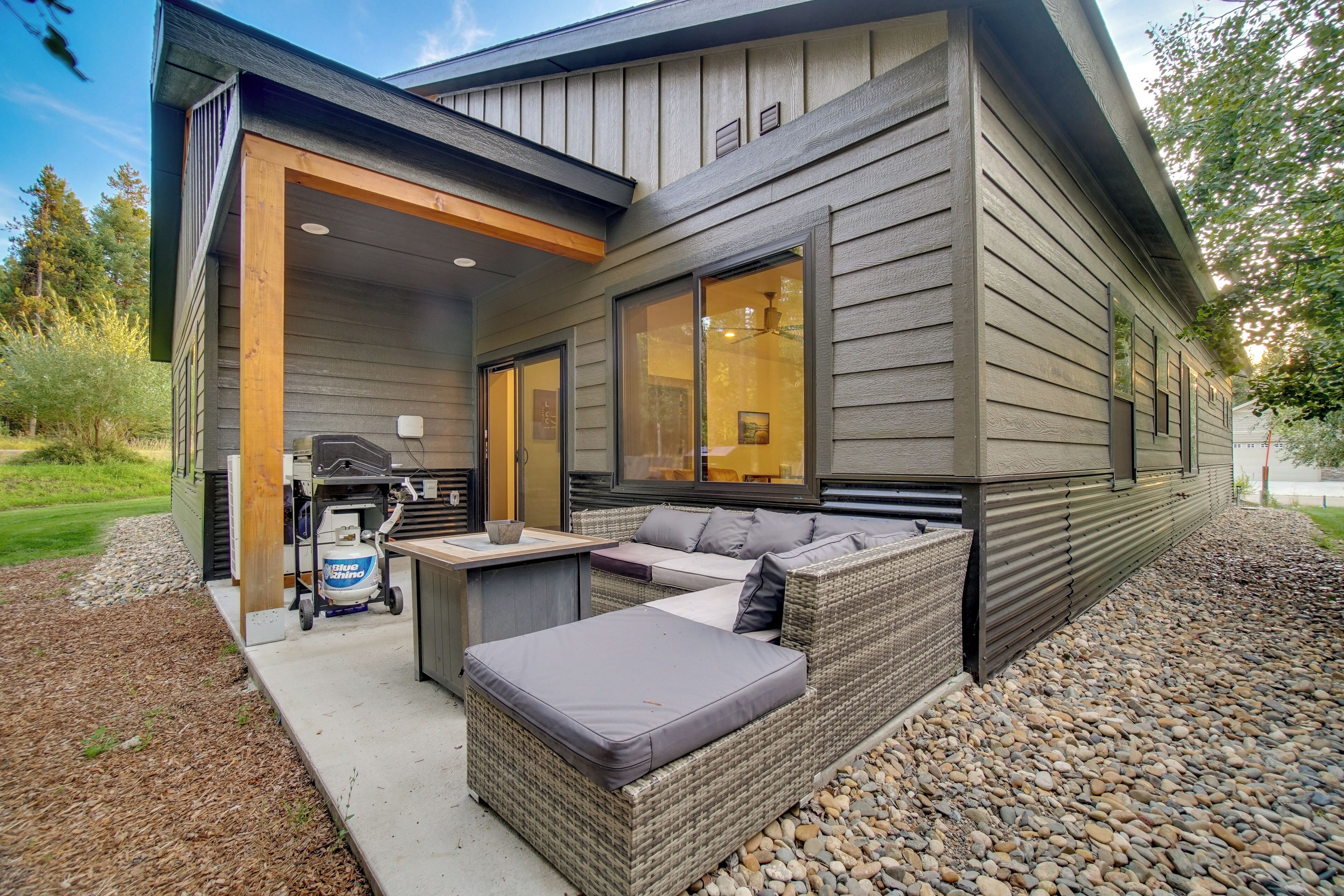 House (3 Bedrooms) | Interior