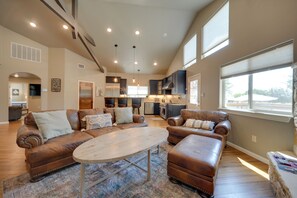 Interior - Texas Wine Country Home on 3 Acres! (Fredericksburg)