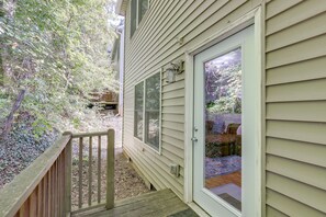 Interior - Asheville Retreat ~ 6 Mi to Biltmore & Downtown! (Asheville)