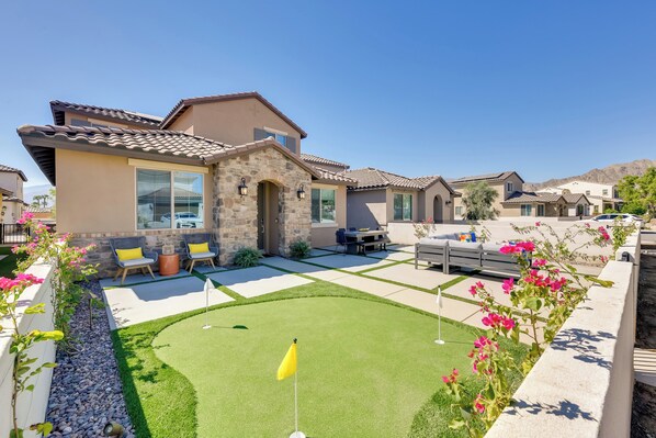 Interior - Furnished Patio + Putting Green: La Quinta Home (La Quinta)