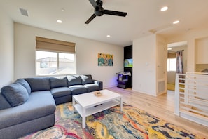Interior - Furnished Patio + Putting Green: La Quinta Home (La Quinta)