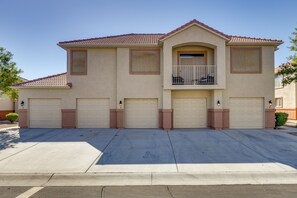 Exterior - Mesquite Vacation Rental Condo w/ Community Pool! (Mesquite)