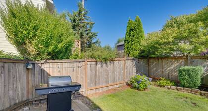 Bothell Retreat: Home Gym, Fireplace & More!