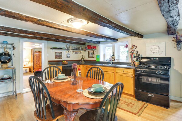Historic Boonsboro Vacation Rental W/ Grill - Twin Lakes, Frederick