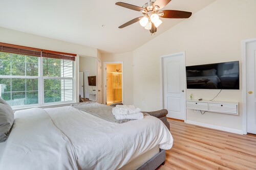 Glen Burnie Vacation Rental w/ Private Deck!