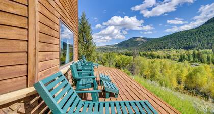 Wyoming Retreat on Wood River: Hike & Fly Fish!