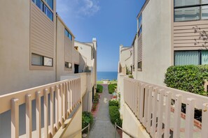 Apartment (2 Bedrooms) | Interior - Solana Beach Condo w/ Community Pool, Beach Access (Solana Beach)