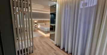 Deluxe Double Room | Premium bedding, down comforters, minibar, in-room safe