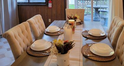 4 bedroom Apt, 1Floor, 9 people stay, private graden