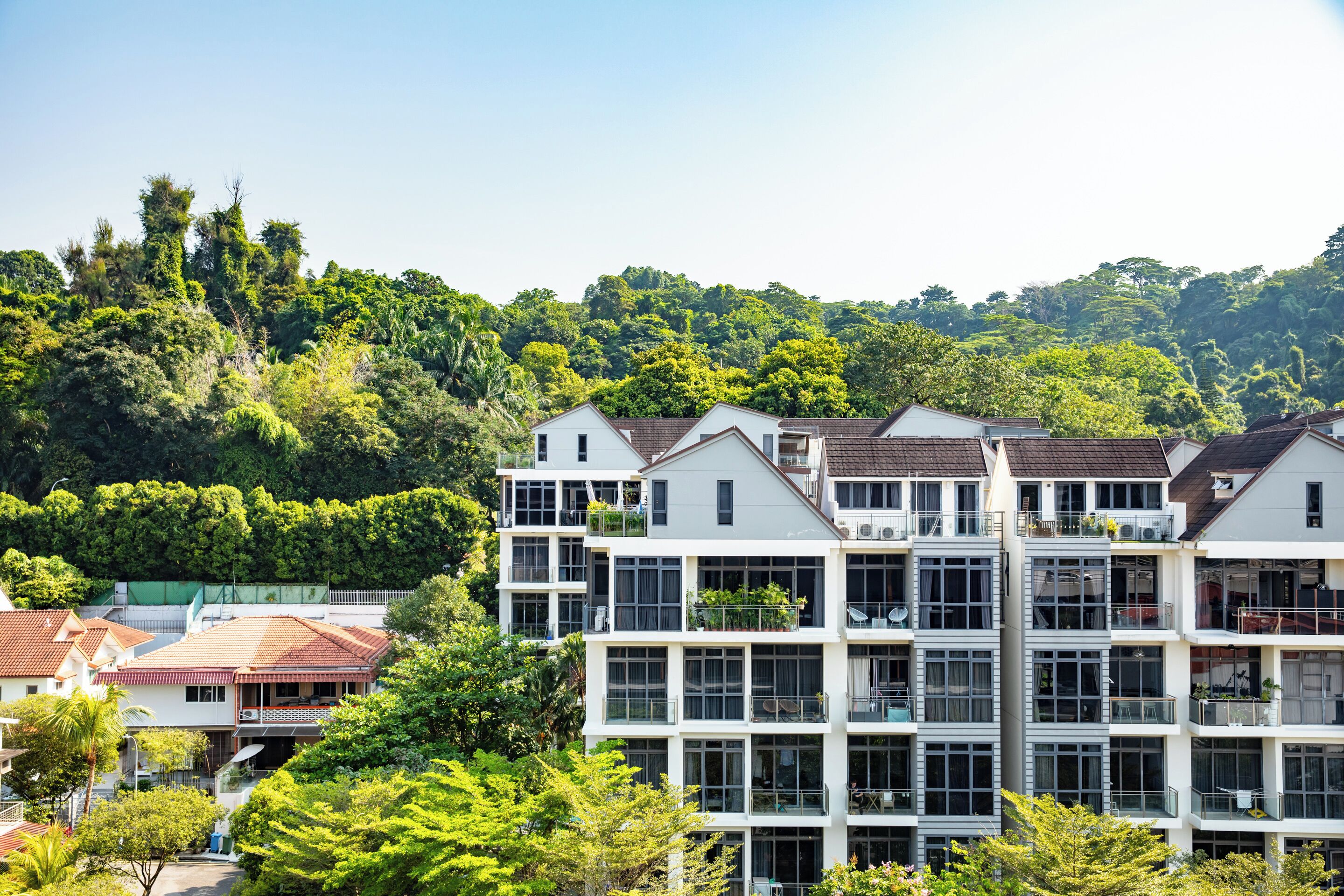 Deluxe-Zimmer, 1 Doppelbett, Balkon | Zimmersafe, individuell eingerichtet, laptopgeeigneter Arbeitsplatz