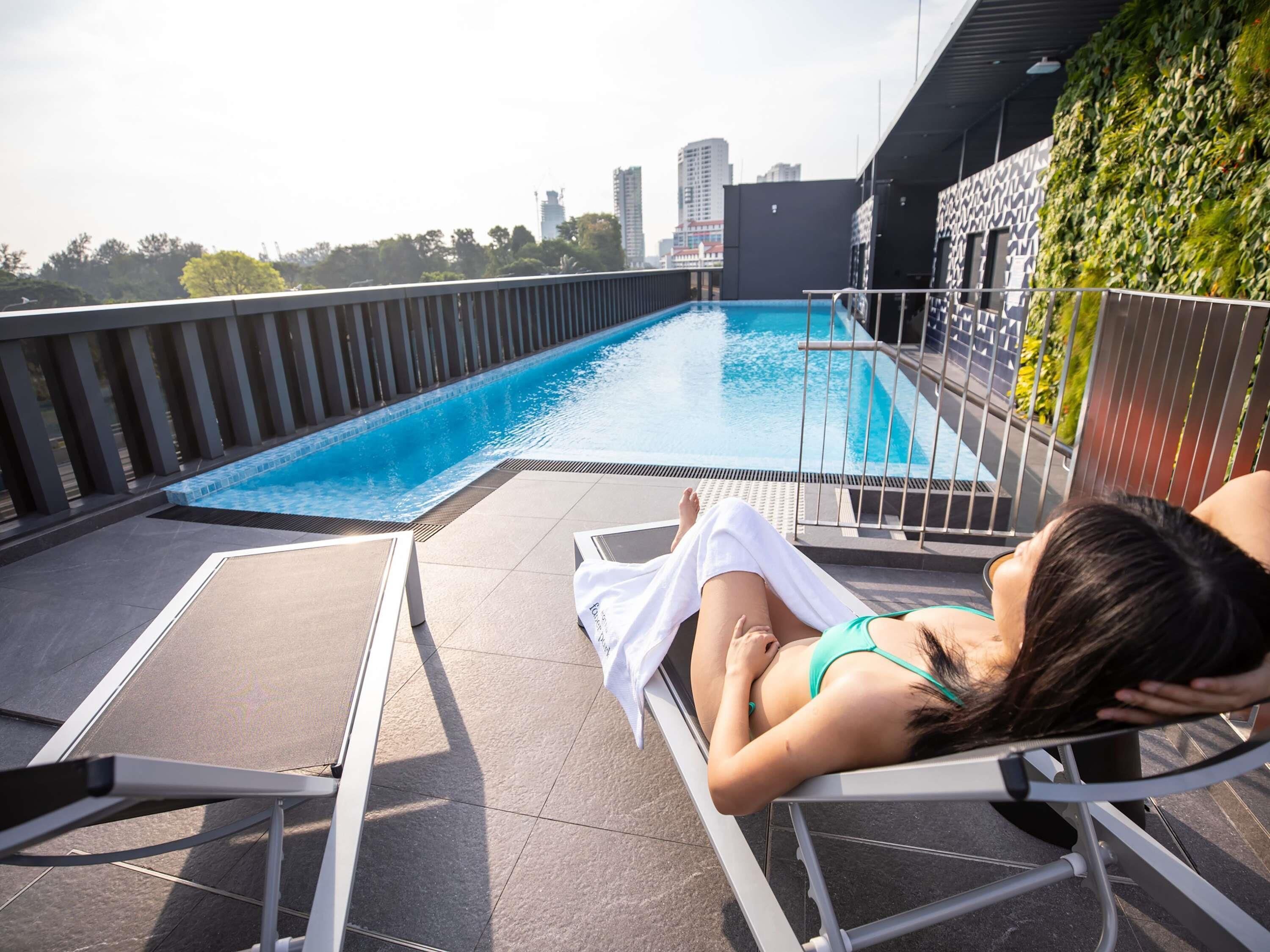 Außenpool, geöffnet von 07:00 Uhr bis 21:00 Uhr, Liegestühle