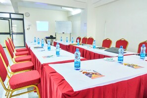 Meeting facility - Eliper Hotel (Gatura)
