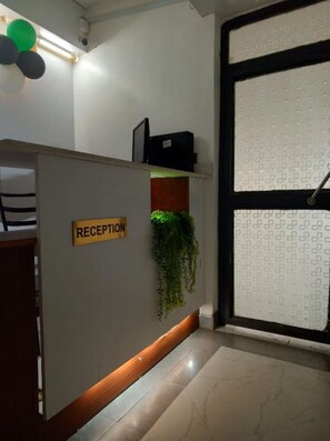 Reception - Eliper Hotel (Gatura)