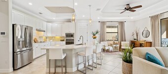 5-Star âïž Single-Family Home in Resort-Style Community with Golf Included!