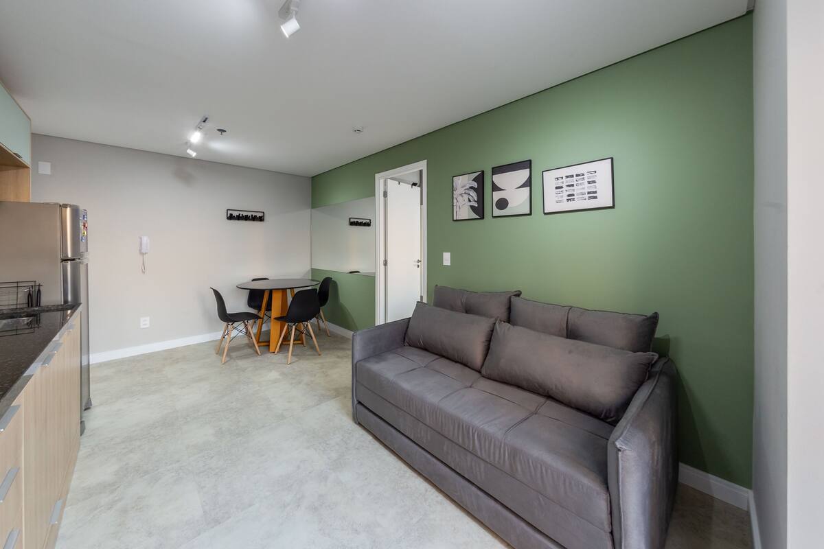 Economy Apartment | Living area