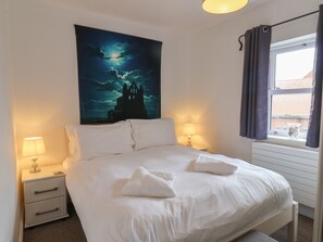 3 Schlafzimmer, individuell dekoriert, individuell eingerichtet