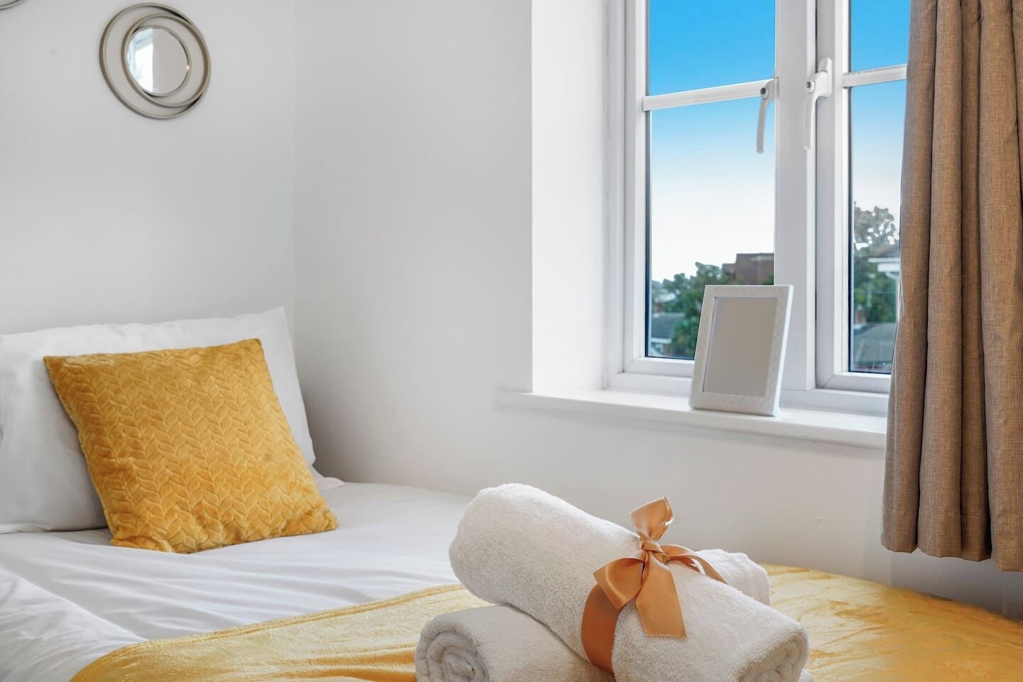 3 bedrooms, iron/ironing board, travel cot, WiFi