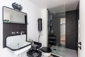 Hair dryer, towels - Le Maupassant - Appt en mezzanine (Bordeaux)