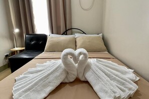 2 bedrooms, free WiFi, bed sheets