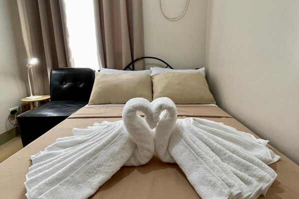 2 chambres, Wi-Fi gratuit, draps fournis