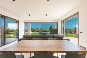 Villa | Area soggiorno | TV a schermo piatto