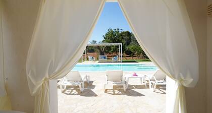 trullo lantane by Pugliadamre