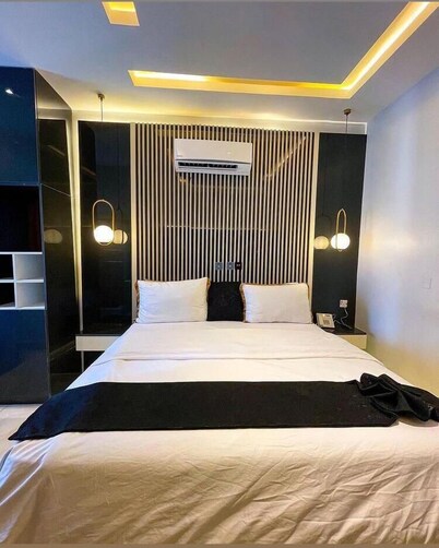 MT DELUXE HOTEL ASABA