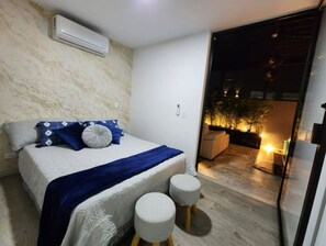 3 bedrooms, in-room safe, desk, iron/ironing board - Luxury 2 /jacuzzi/terrace/private/cerca Al Poblado (Medellín)