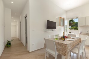 Apartment | Esszimmer