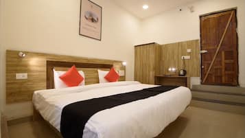 Deluxe Room | 1 bedroom, free WiFi