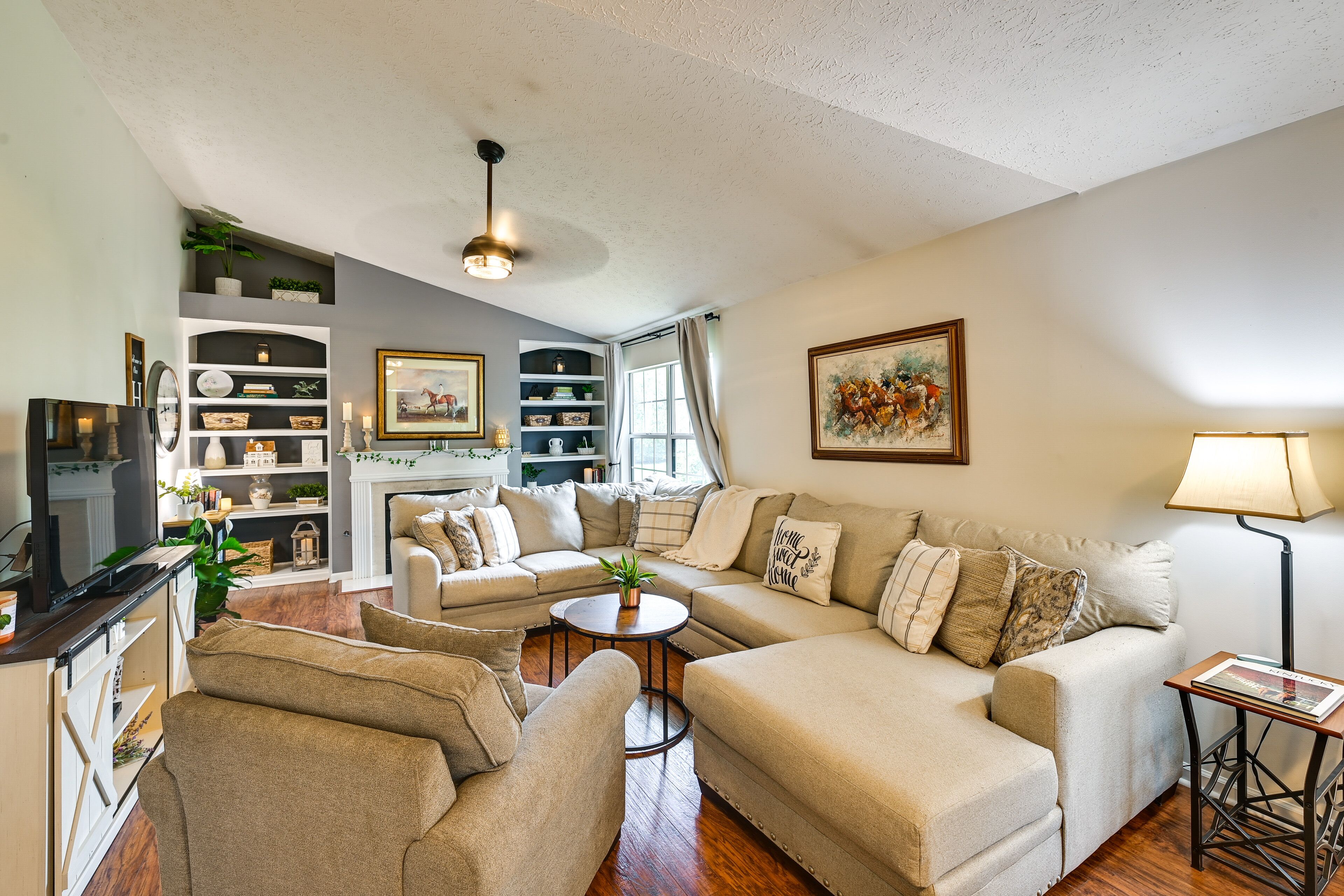 Lexington Home ~ 5 Mi to University of Kentucky!