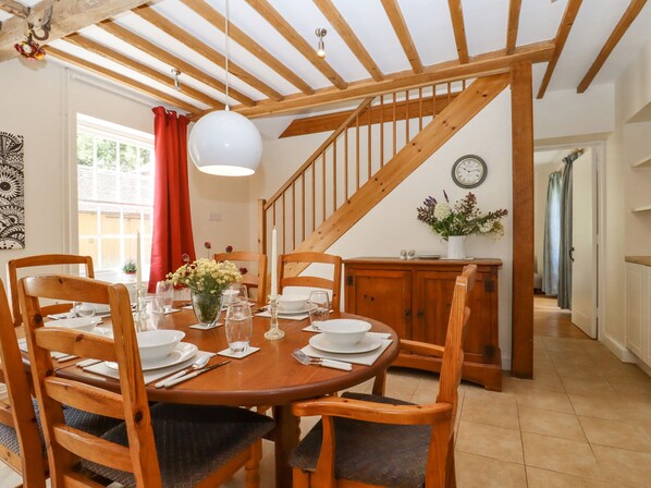 Dining - Mountfield Farm Cottage (Ashford)