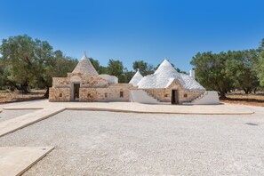 Exterior - 3565 A Piedi Scalzi nel Trullo by Perle di Puglia (Latiano)