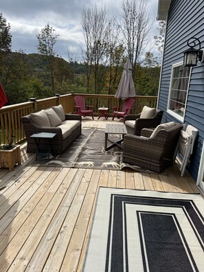 Property grounds - Cozy newly remodeled private home just 10 mins from Ellicottville. (Franklinville)