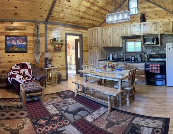 Interior - High Country Cabin and Bunk House Great for Multiple Families! (Deadwood)