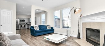 Amazing 4-BR Oasis With Pool & Backyard Bliss