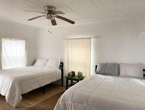 5 chambres, fer et planche Ă repasser, Wi-Fi gratuit, draps fournis