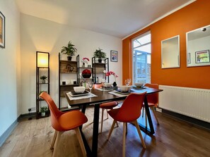 Familien-Stadtwohnung | Esszimmer