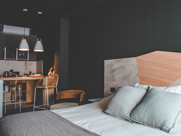 Cunas gratuitas, wifi gratis y ropa de cama