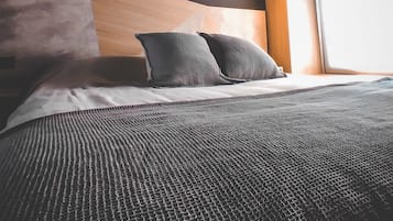 Suite estudio | Cunas gratuitas, wifi gratis y ropa de cama