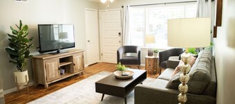 Newly Remodeled 3 Bdrm 2 Bath near Expo Sq, TU, and Downtown