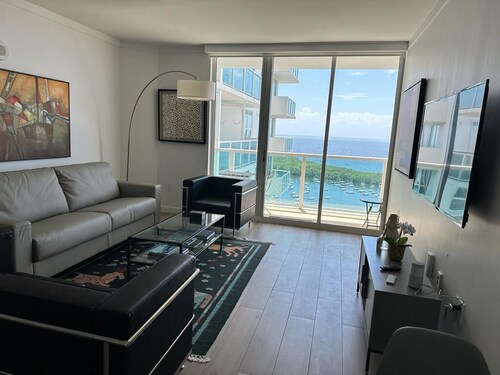 Heaven Retreat In Coconut Grove