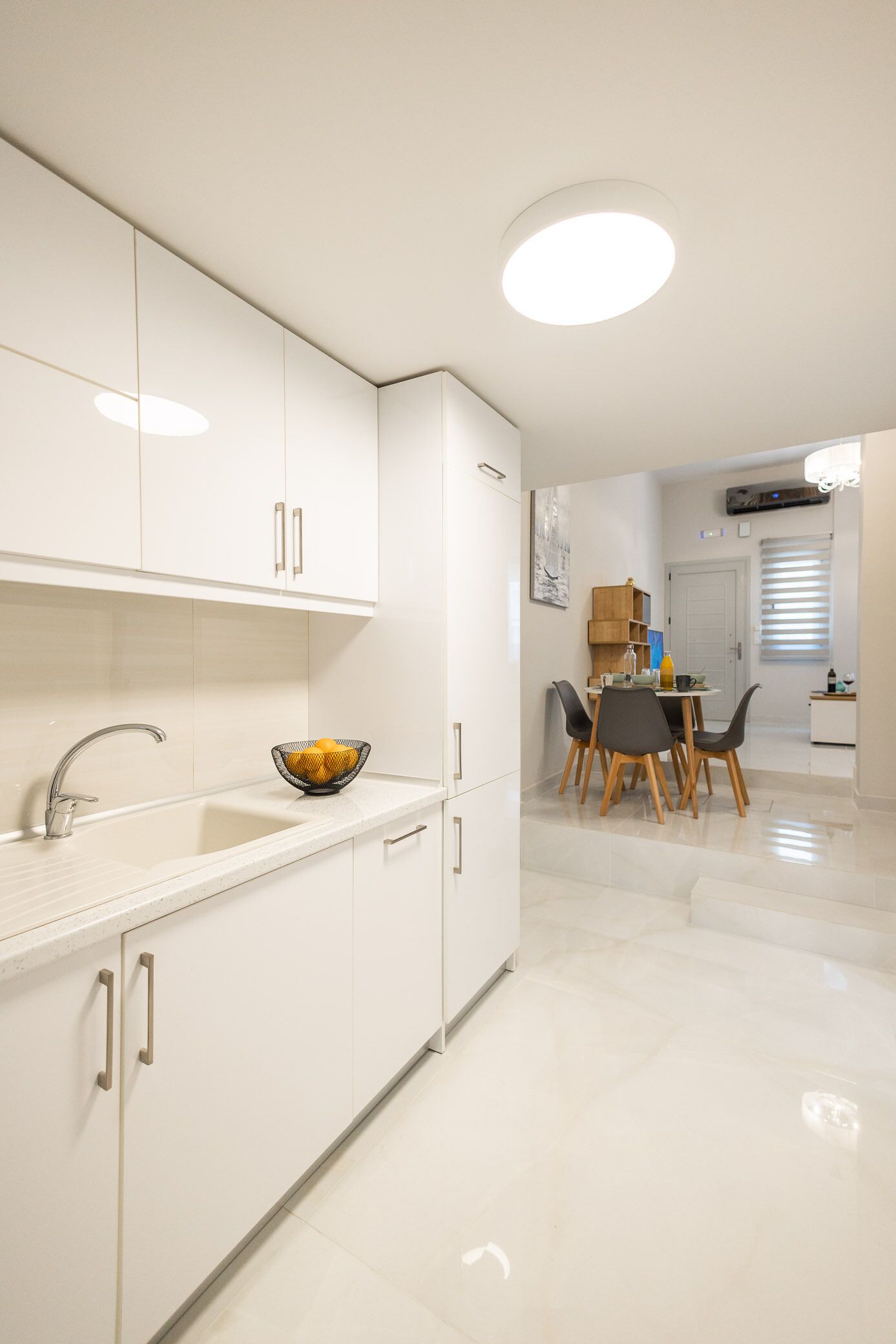 Luxury-Apartment | Eigene Küche | Großer Kühlschrank, Ofen, Herdplatte, Wasserkocher