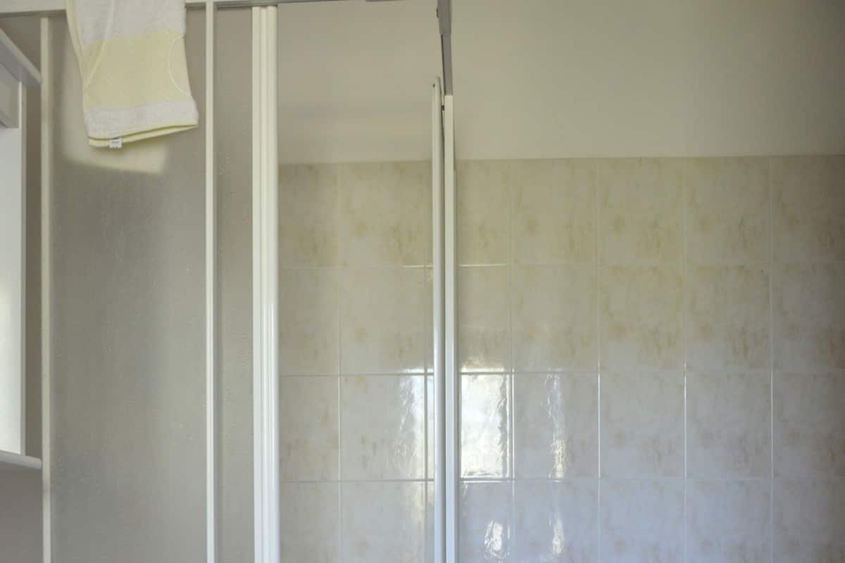 Traditional Stüdyo | Banyo | Ücretsiz banyo/kozmetik ürünleri, saç kurutma makinesi