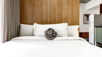 Internet, bed sheets