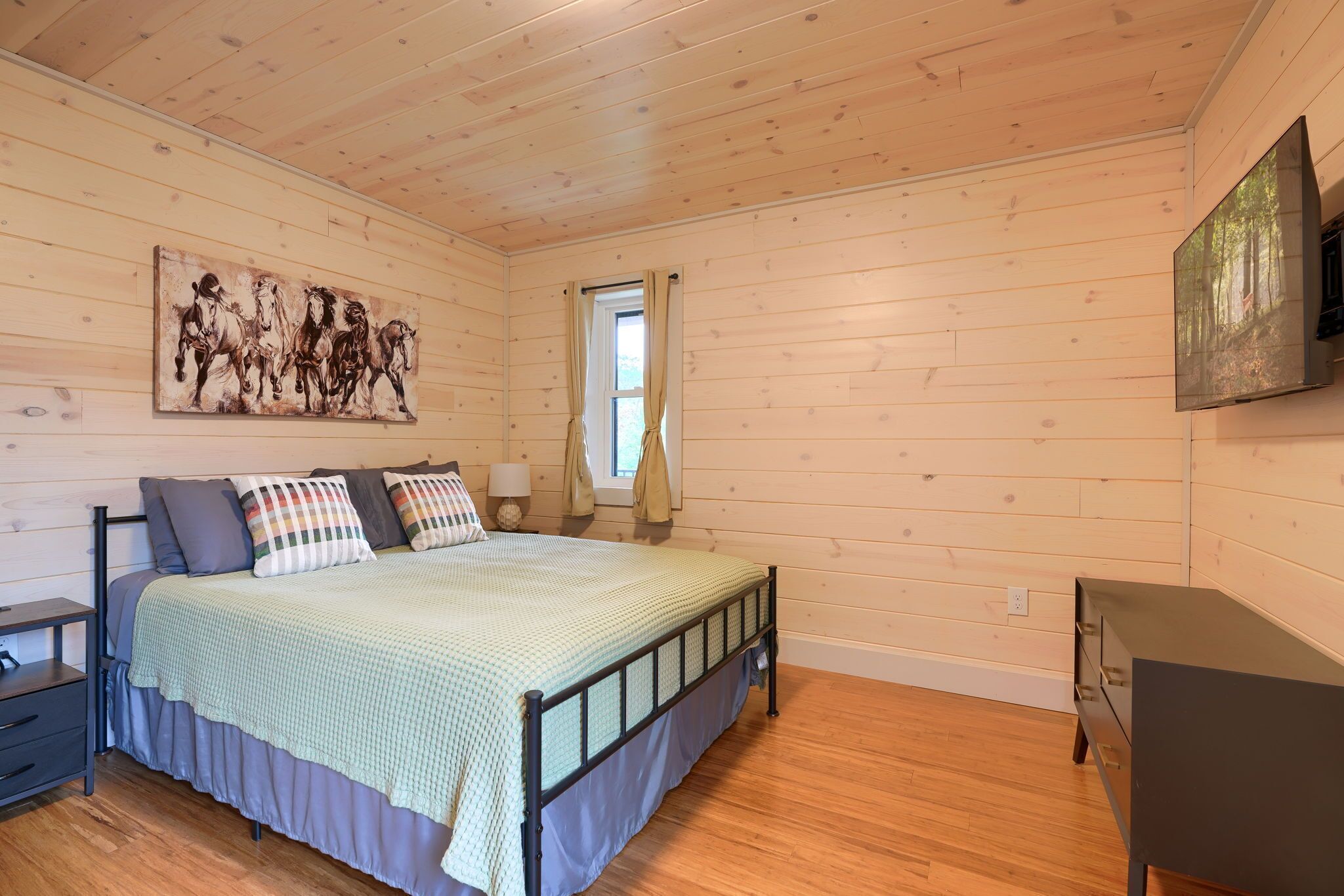 2 chambres, Wi-Fi gratuit, draps fournis