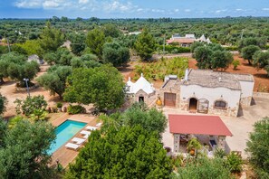 Exterior - 3584 Trullo Kalia by Barbarhouse (San Michele Salentino)
