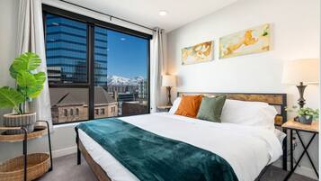 1 bedroom, desk, iron/ironing board, free WiFi